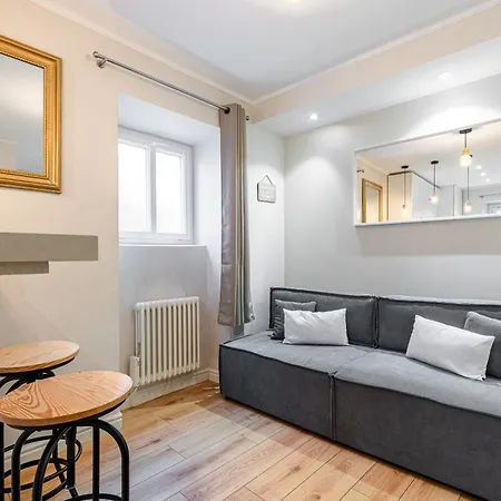 Daire Lovely 1 Bdr Port Area