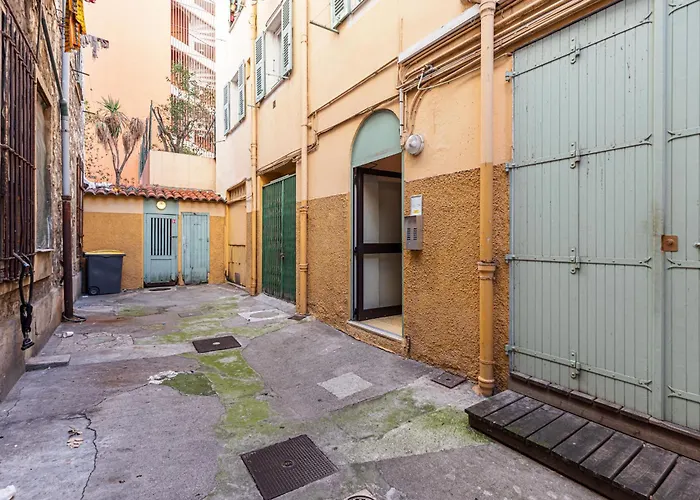 Apartmán Lovely 1 Bdr Port Area Nice